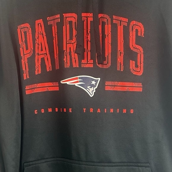 NFL Patriots Team Apparel Mens XL Black Pop Over Hoodie Combined Training LOGO - Picture 3 of 9